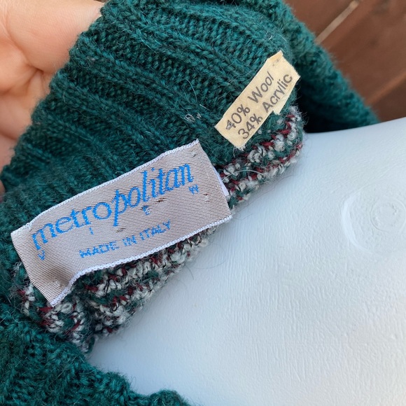 METROPOLITAN I Vintage Woven Flared Sleeve Sweater - Picture 6 of 8